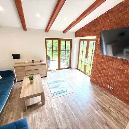 Casa vacanze Horský Dům Pod Přehradou U Sjezdovky A Potůčka V Horách *