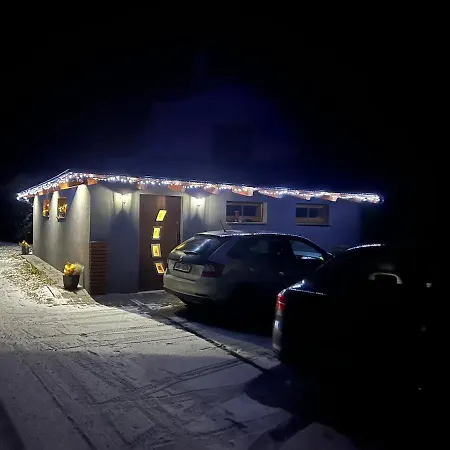 Horsky Dum Pod Prehradou U Sjezdovky A Potucka V Horach Vakantiehuis *