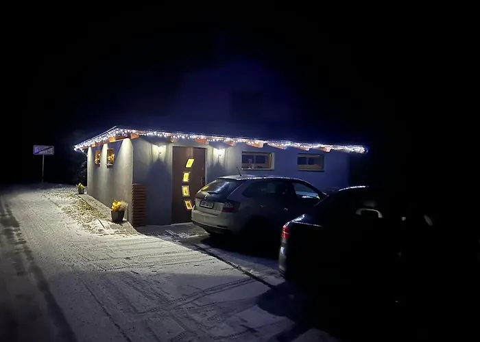 Horský Dům Pod Přehradou U Sjezdovky A Potůčka V Horách Casa vacanze *