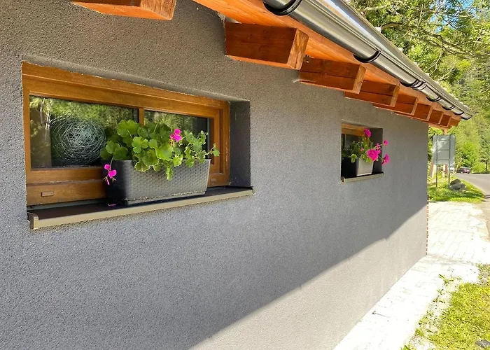 Horský Dům Pod Přehradou U Sjezdovky A Potůčka V Horách Český Jiřetín